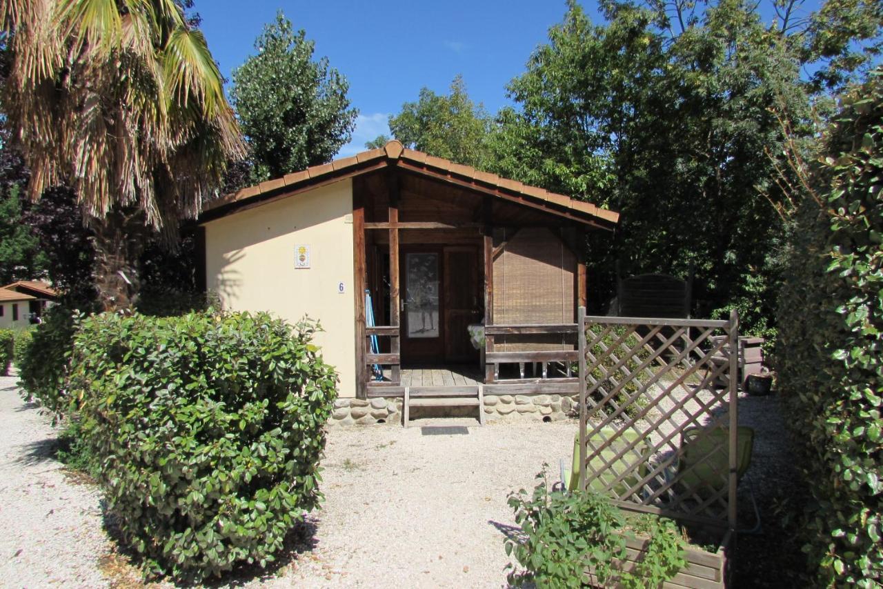 Corneilla-de-Conflent Les Chalets Du Verger Des Ascarines מראה חיצוני תמונה